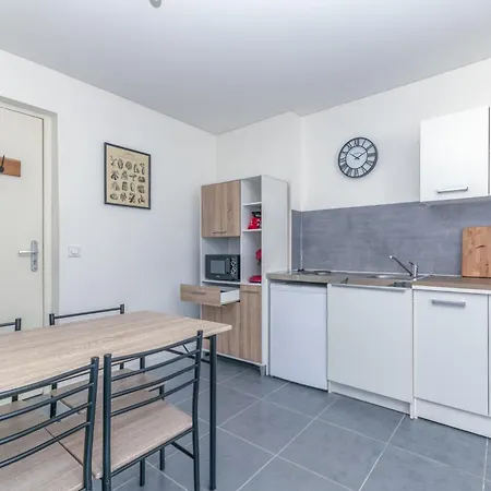 T3, 2 Chambres, Iles Verte, Proche Hopital, Parking Gratuit Apartment *