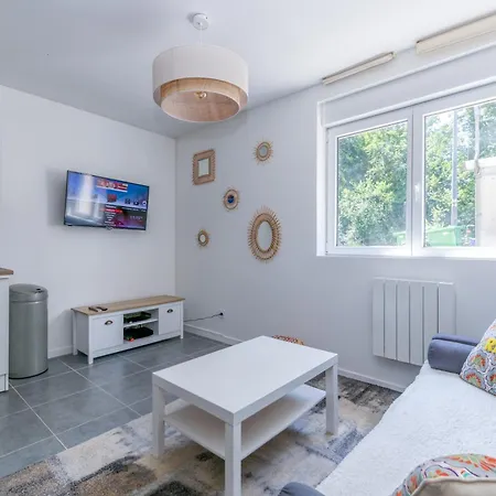 Апартаменти T3, 2 Chambres, Iles Verte, Proche Hopital, Parking Gratuit *
