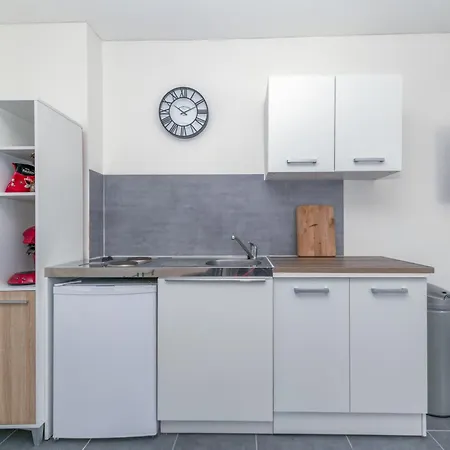 T3, 2 Chambres, Iles Verte, Proche Hopital, Parking Gratuit Apartment Grenoble